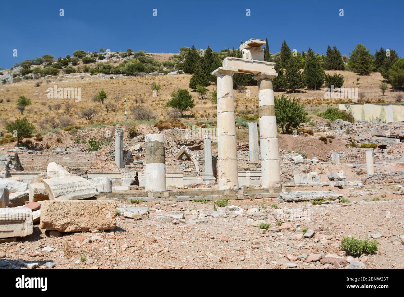 Die Ruinen der antiken Stadt Ephesus in der Türkei. Prytaneion. Stockfoto