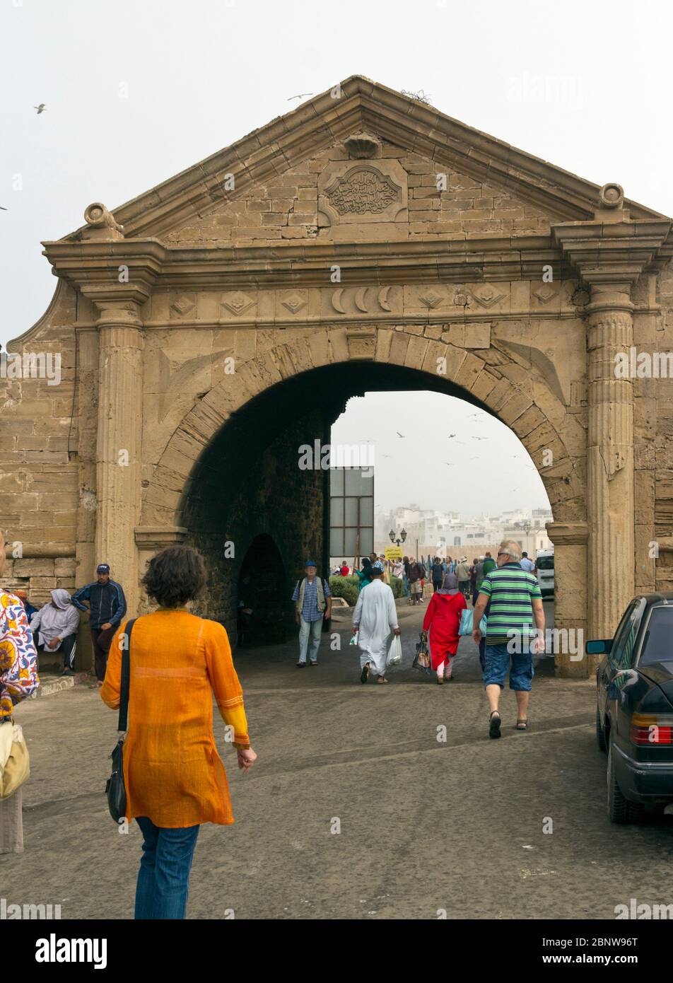 Bab El Marsa Tor zum Fischerhafen von Essaouira, Marokko Stockfoto