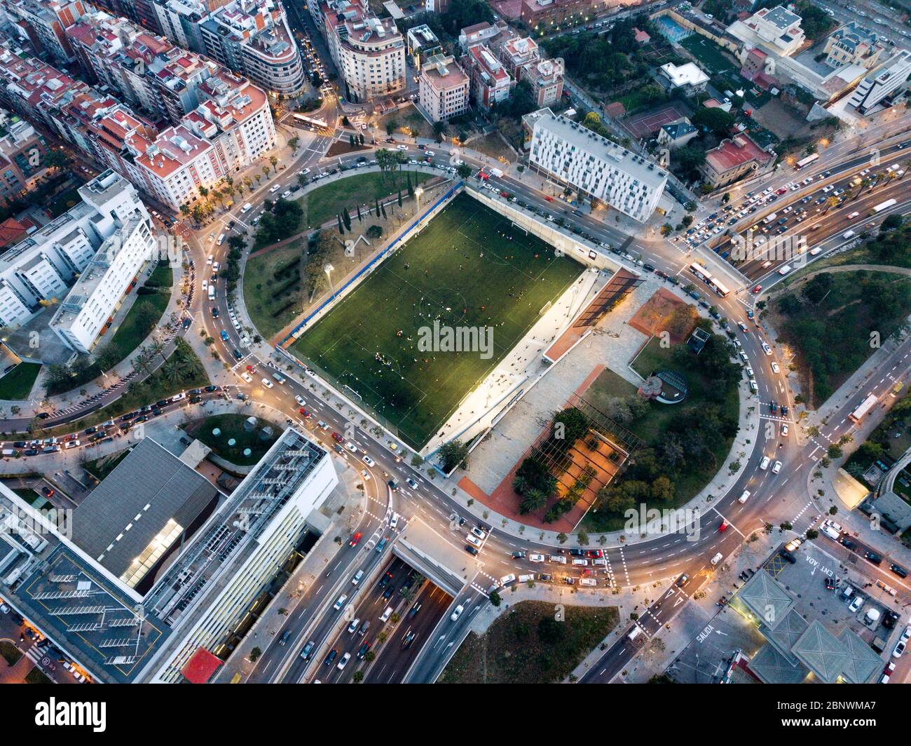 Camp de l'Àliga Fußballplatz in Alfonso Comin Platz in Vallcarca Nachbarschaft Luftaufnahme Barcelona Katalonien Spanien Stockfoto
