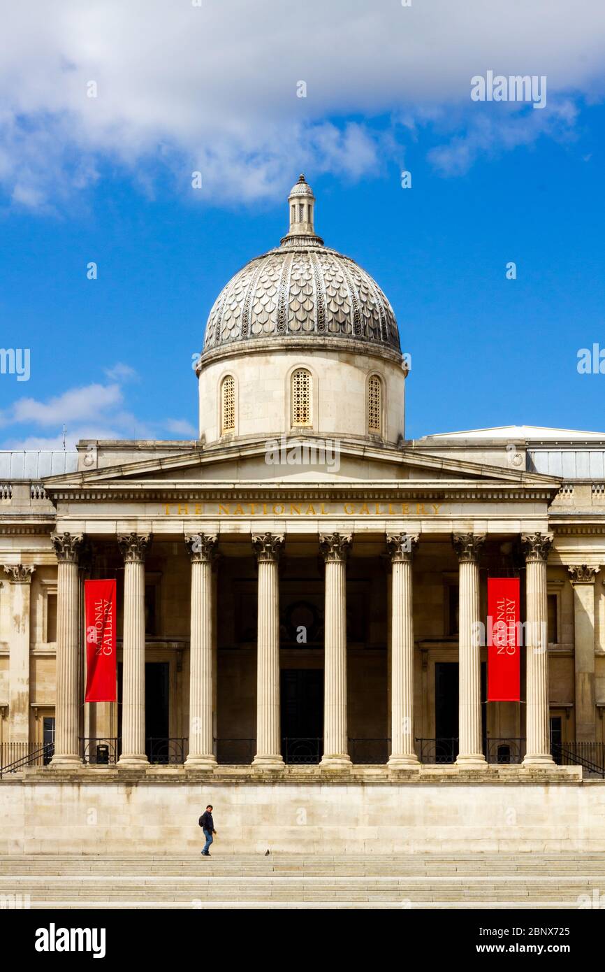 London, Großbritannien - 15. Mai 2020: Die Nationalgalerie ist verlassen - London in Lockdown Stockfoto