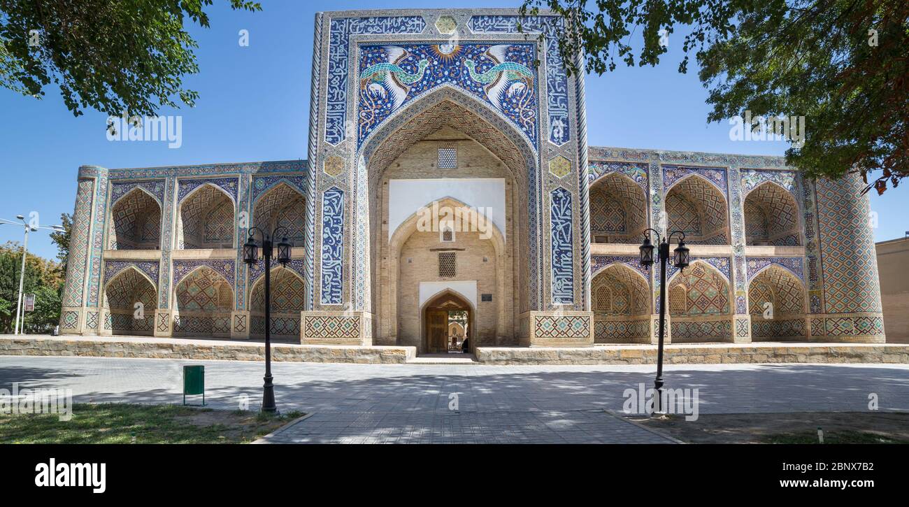 Blick auf Nadir Divanbegi Medressa von Buchara, in Usbekistan Stockfoto