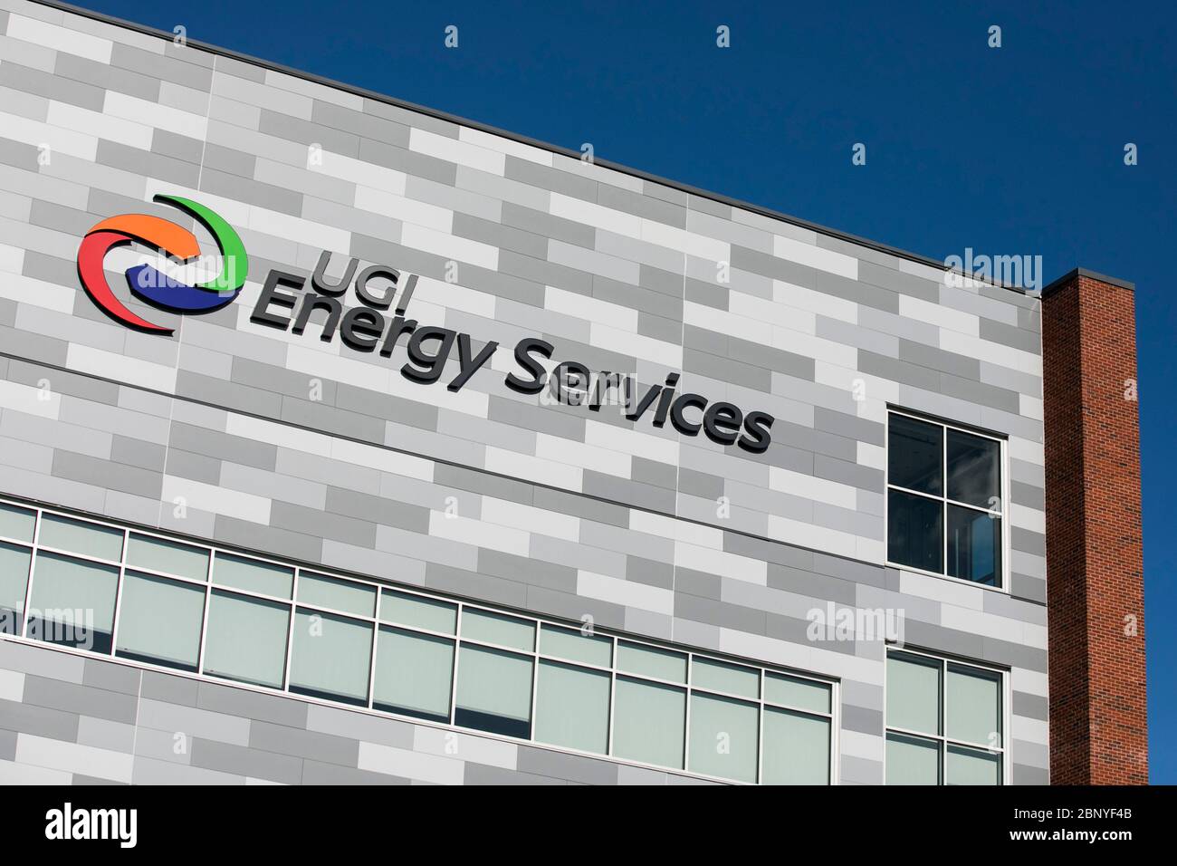 Ein Logo-Schild vor einer Anlage, die von UGI Energy Services in Wyomissing, Pennsylvania, am 4. Mai 2020 besetzt wurde. Stockfoto