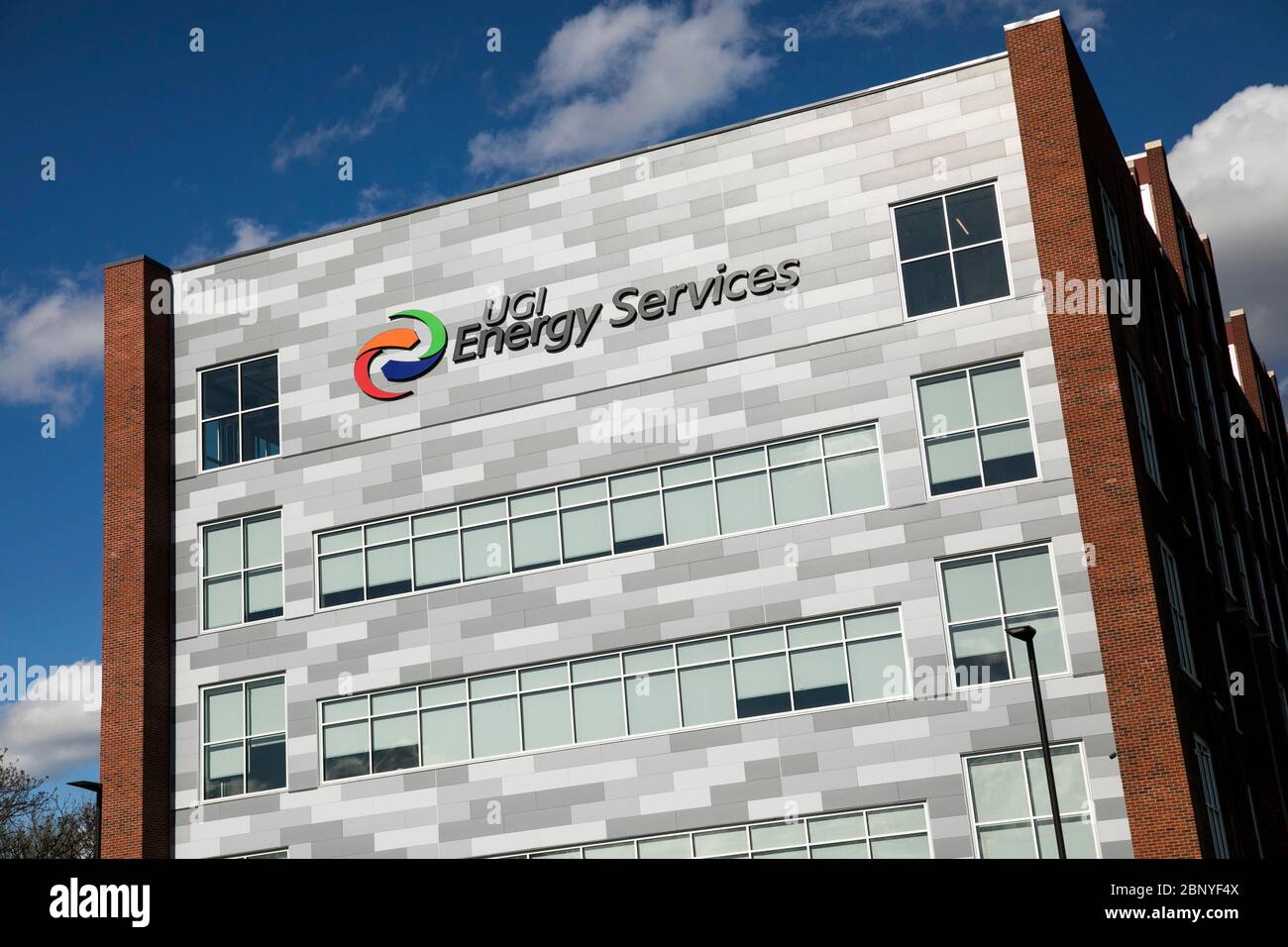 Ein Logo-Schild vor einer Anlage, die von UGI Energy Services in Wyomissing, Pennsylvania, am 4. Mai 2020 besetzt wurde. Stockfoto