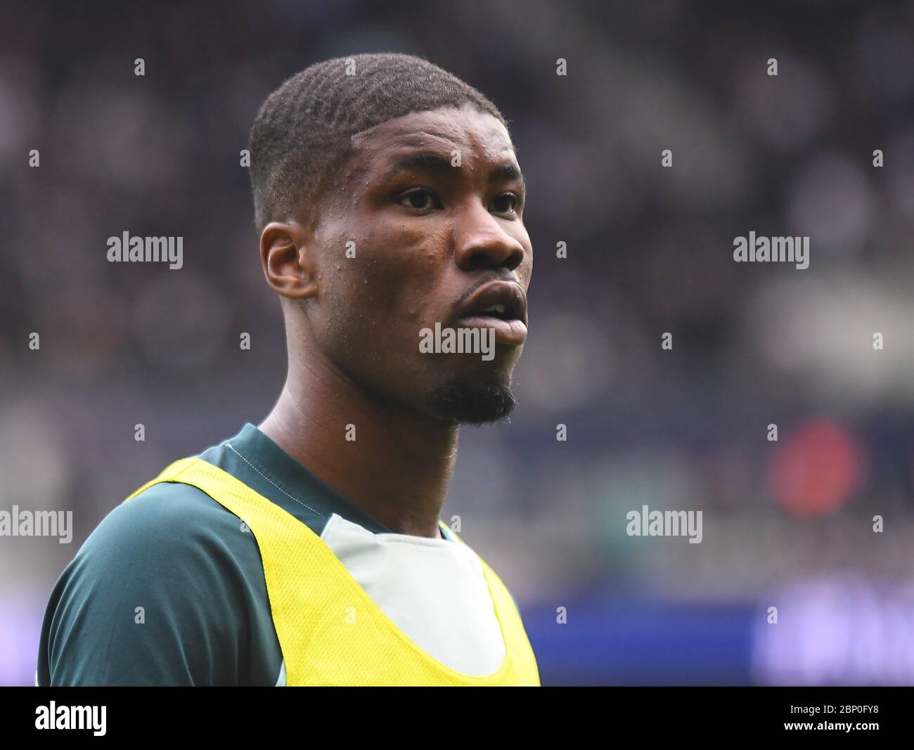 LONDON, ENGLAND - 28. SEPTEMBER 2019: Kevin Danso aus Southampton im Vorfeld des 2019/20 Premier League Spiels zwischen Tottenham Hotspur FC und Southamtpon FC im Tottenham Hotspur Stadium. Stockfoto