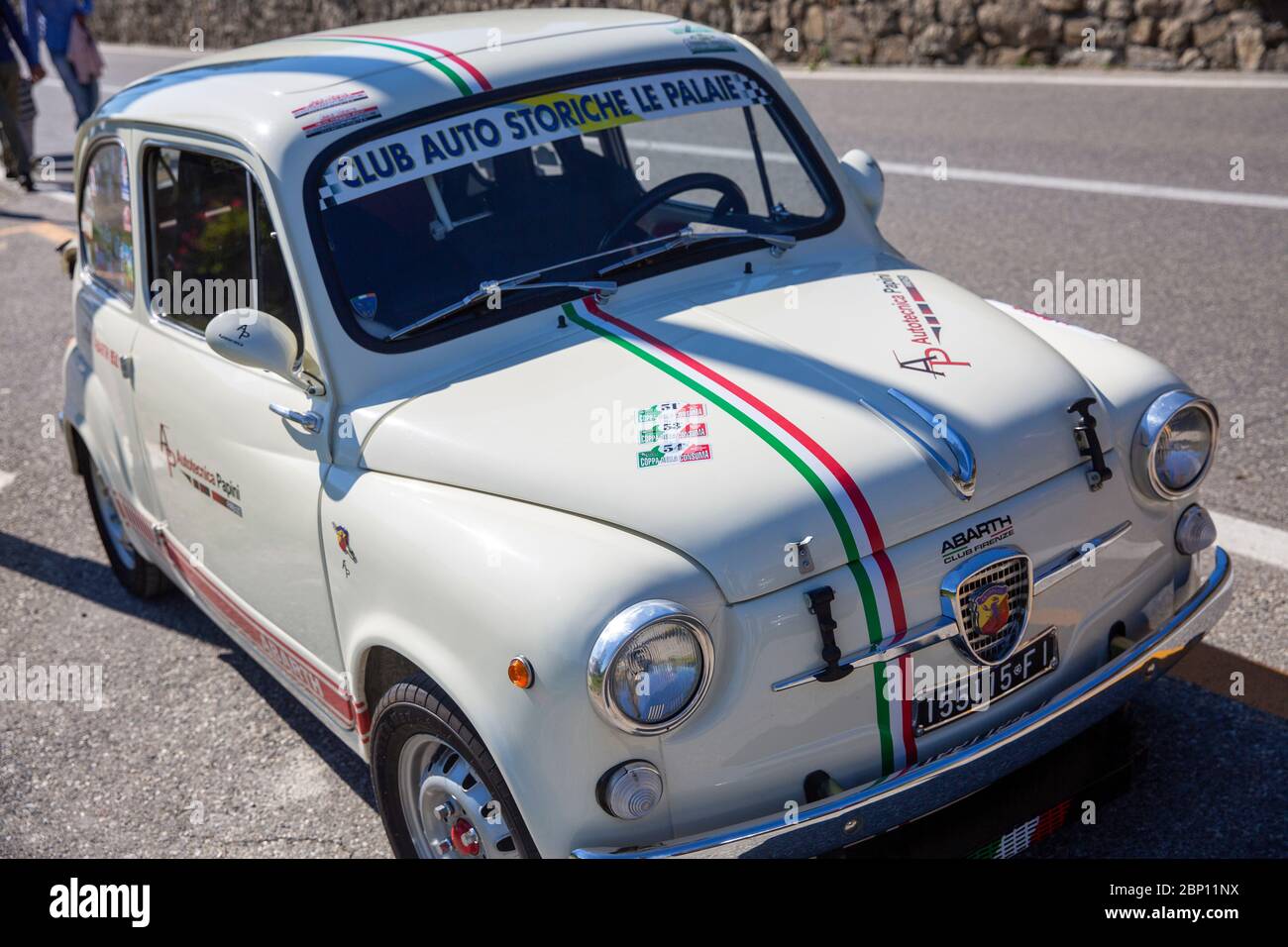 Fiat Rennwagen in der Toskana bei den Del Chianti Rennen Hill Event, Italien, Europa Stockfoto