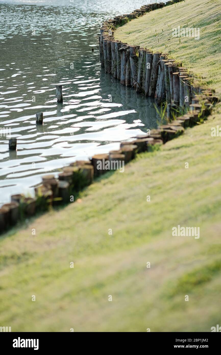 Verhinderung von Sumpf, Teich, See Erosion durch die Verwendung von