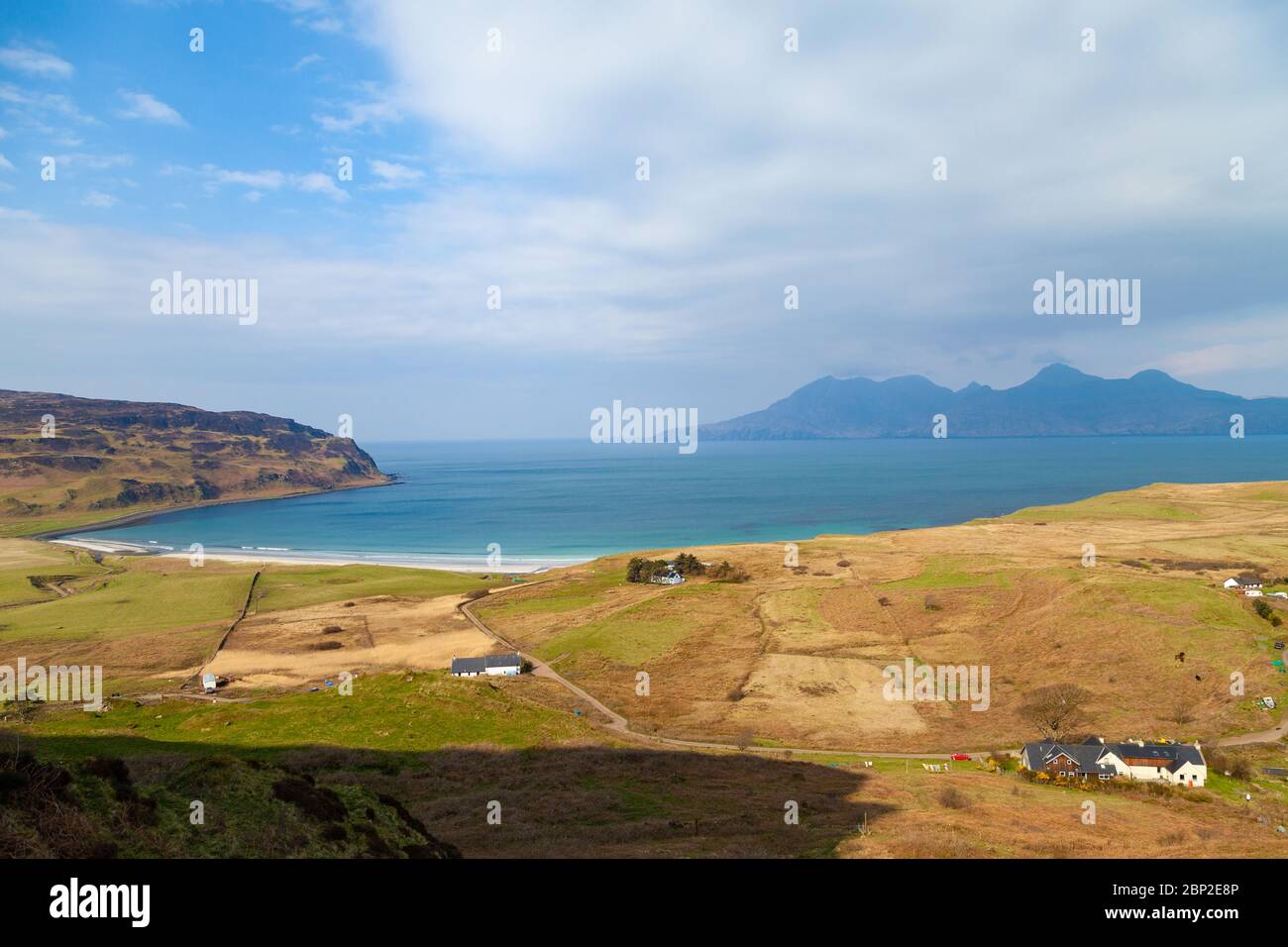 Die Bucht von Laig vom Hügel Sgorr an Fharaidh Eigg Schottland Stockfoto