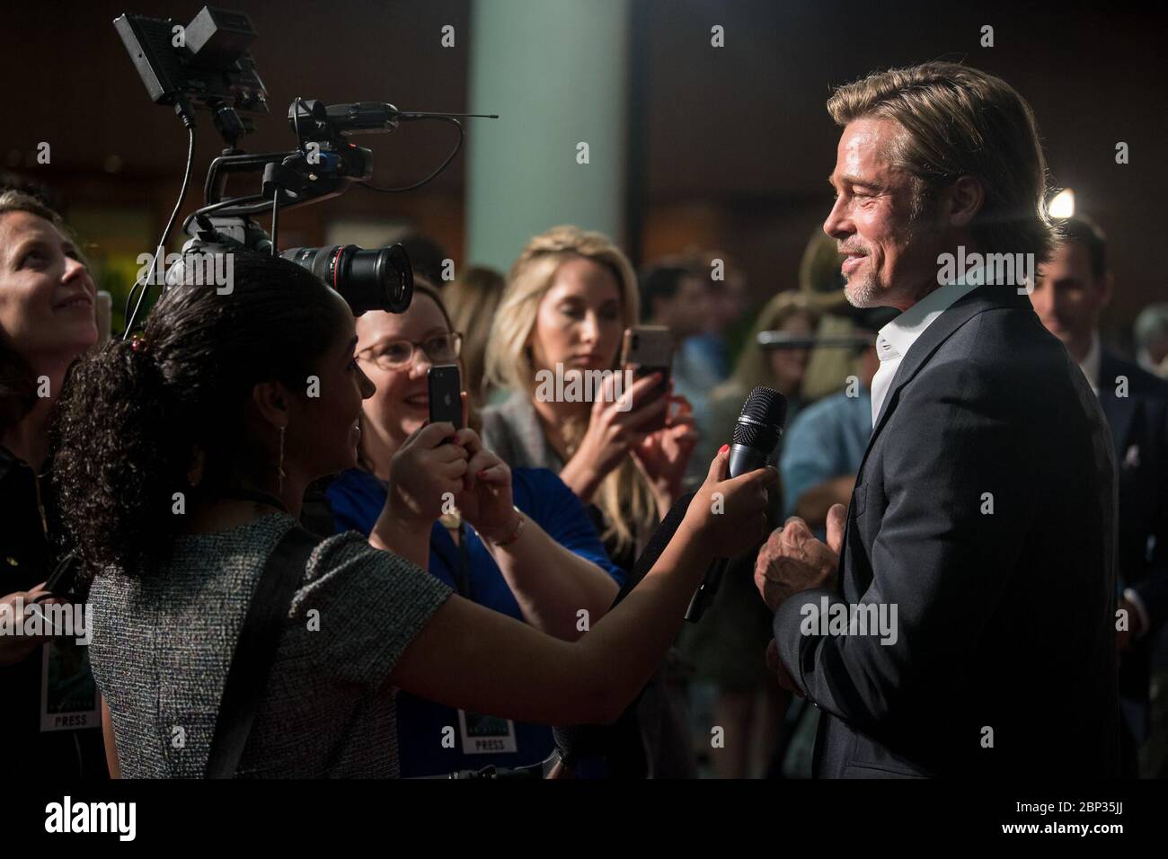 Schauspieler Brad Pitt nimmt am 16. September 2019 an der Vorstellung von Ad Astra in der National Geographic Society in Washington, D.C. Teil. Der Film unter der Regie von James Gray zeigt Pitt als Astronaut auf einer Mission in die Weiten des Sonnensystems. Stockfoto