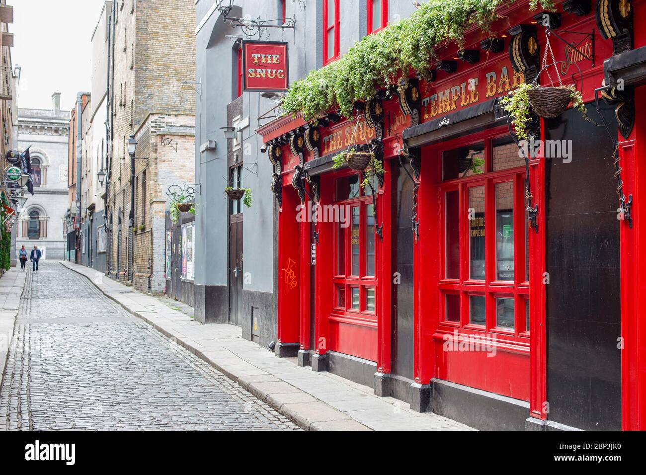 Dublin, Irland. Mai 2020. Begrenzte Anzahl und Verkehr im Stadtzentrum von Dublin und Geschäfte und Geschäfte wegen Covid-19 Pandemiebeschränkungen geschlossen. Stockfoto