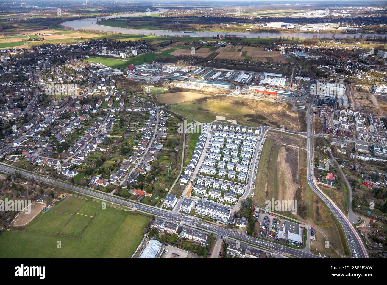 Luftbild, Baugebiet unter der Mühle, Meerbusch, die WILMA Wohnen Rheinland Projekte GmbH, Düsseldorf, Rheinland, Nordrhein-Westfalen, Deutschland Stockfoto