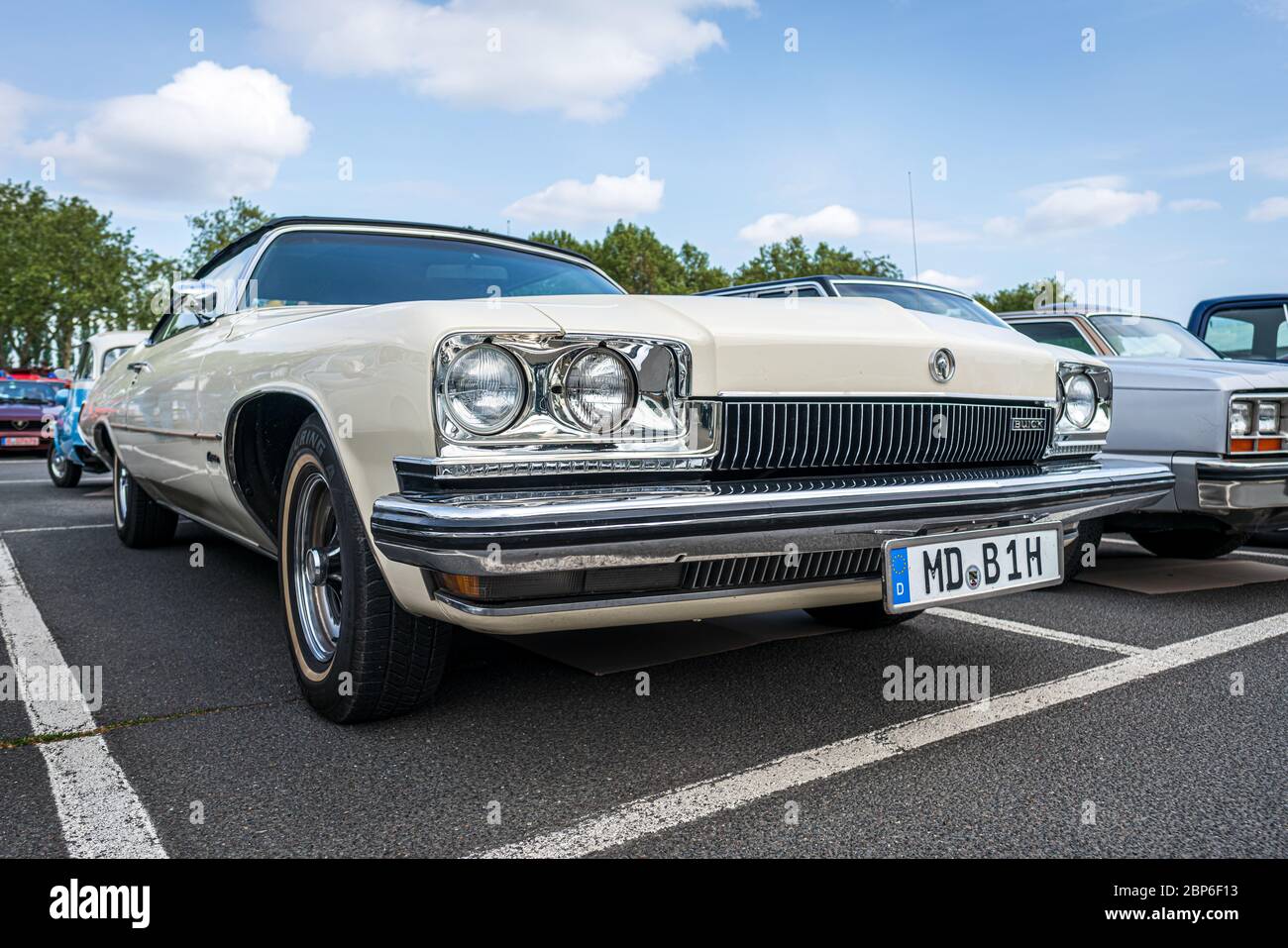 BERLIN, 11. Mai 2019: Mittelklasse Buick Skylark, 1972. 32Th Berlin-Brandenburg Oldtimer Tag. Stockfoto