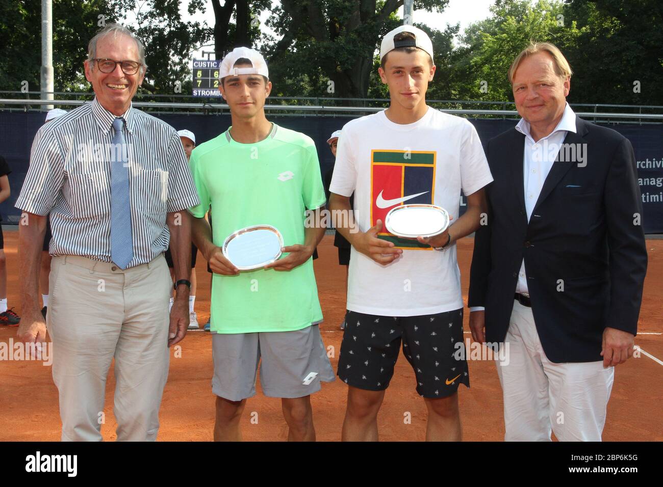 Dr. Klaus-Peter Walter (Praesident TVBB),ROTTOLI Lorenzo ITA,NARDI Luca ITA,Werner Ellerkmann (Praesident LTTC Rot-weiÃŸ),Deutsche Junioren,22.06.2019,Berlin Stockfoto