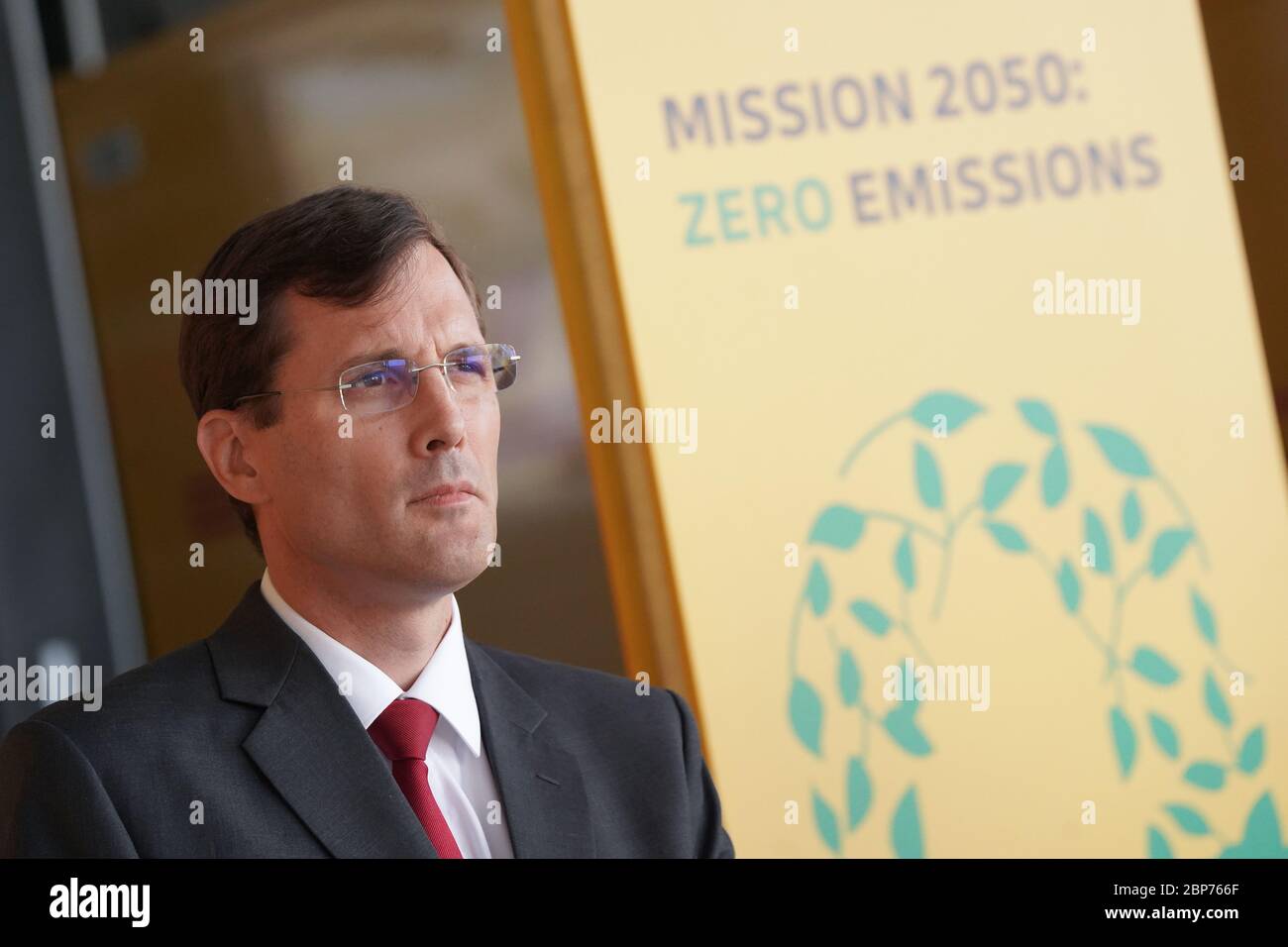 Fototermin '10.000ster StreetScooter bei Deutsche Post DHL Group' in Köln Stockfoto