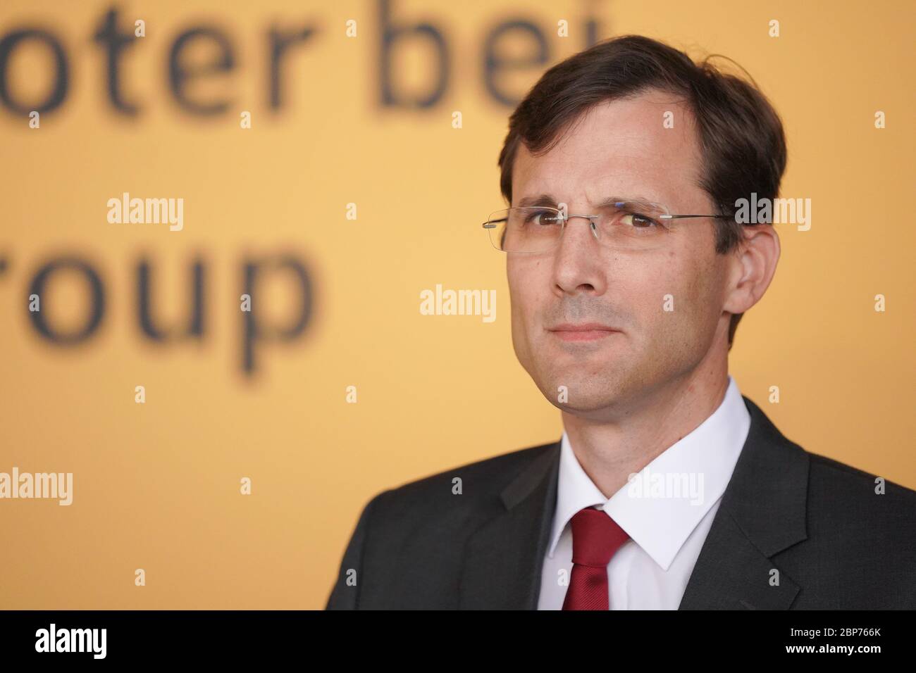 Fototermin '10.000ster StreetScooter bei Deutsche Post DHL Group' in Köln Stockfoto