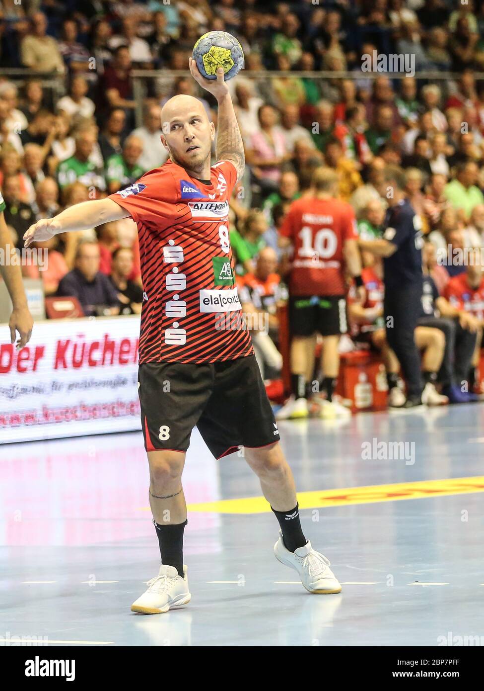 Der österreichische Handballspieler Robert Weber (HSG Nordhorn-Lingen) beim Liqui Moly HBL Punktespiel SC Magdeburg gegen HSG Nordhorn-Lingen Saison 2019/2020 Stockfoto