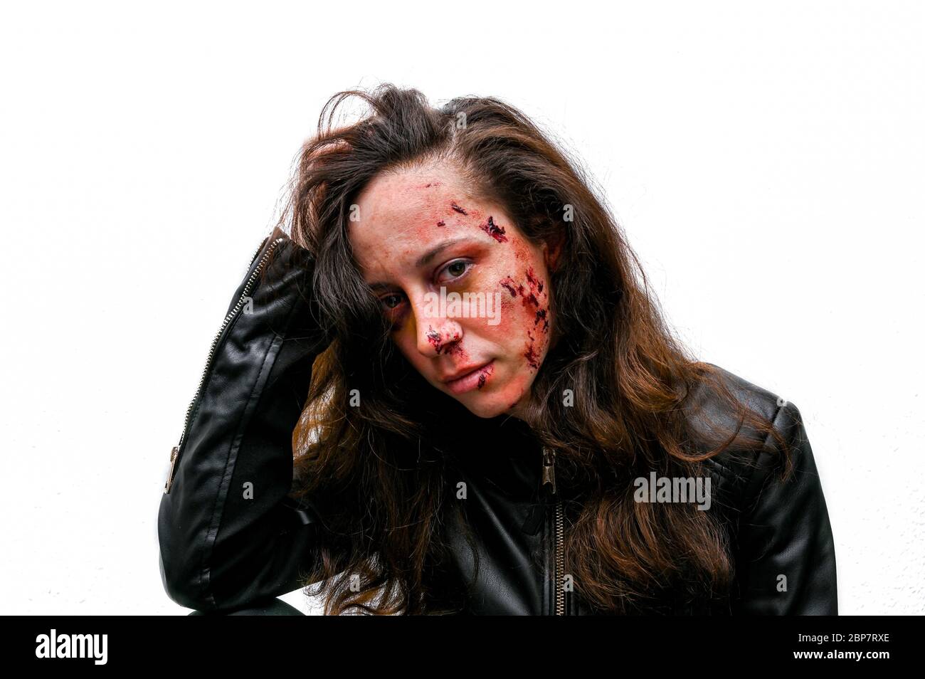 Motorrad Unfall wooman isoliert, Horror Stockfoto