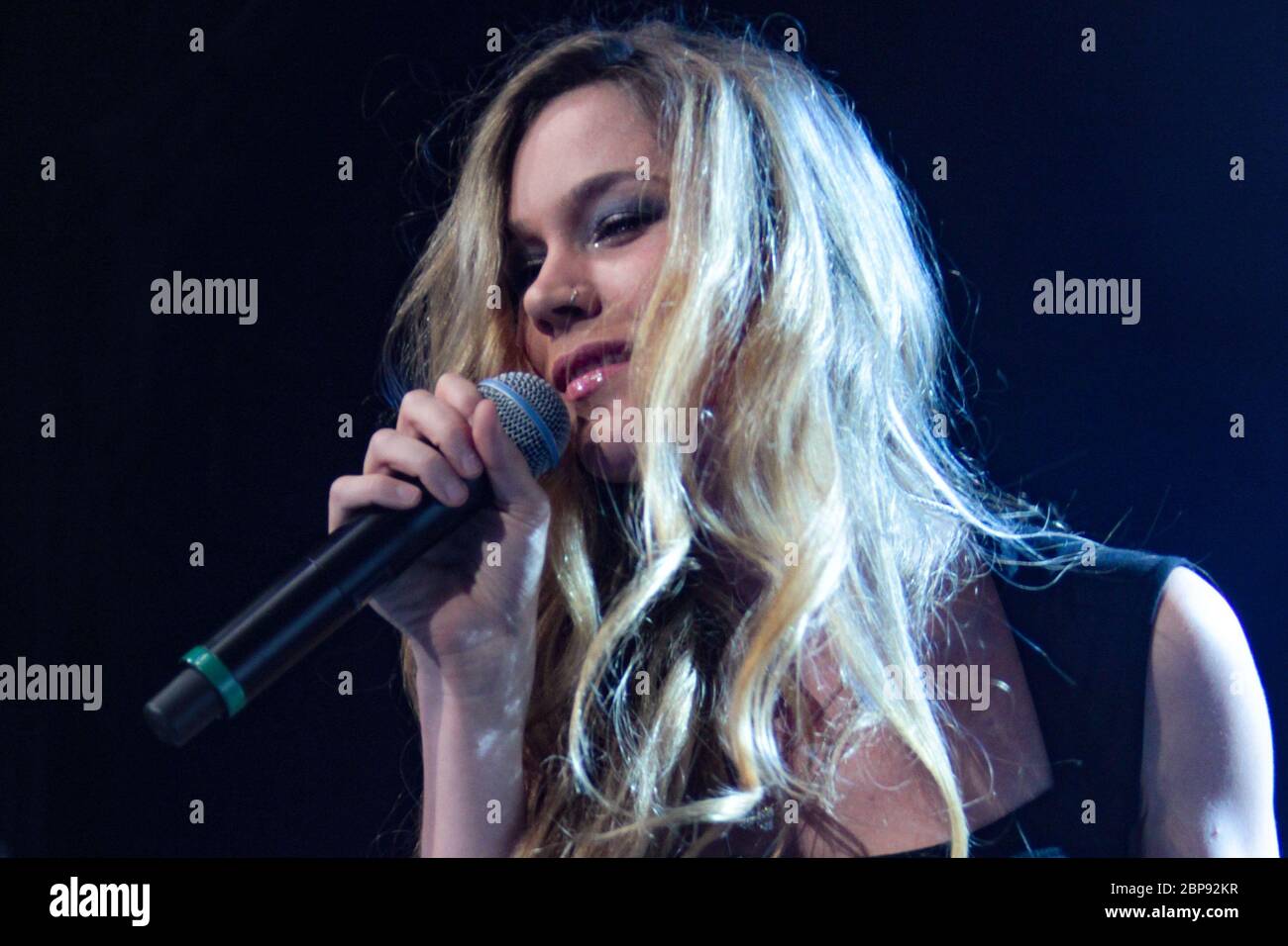 RIO DE JANEIRO, 15.11.2012: Joss Stone tritt in der Citibank Hall in Rio de Janeiro auf (Néstor J. Beremblum / Alamy News) Stockfoto