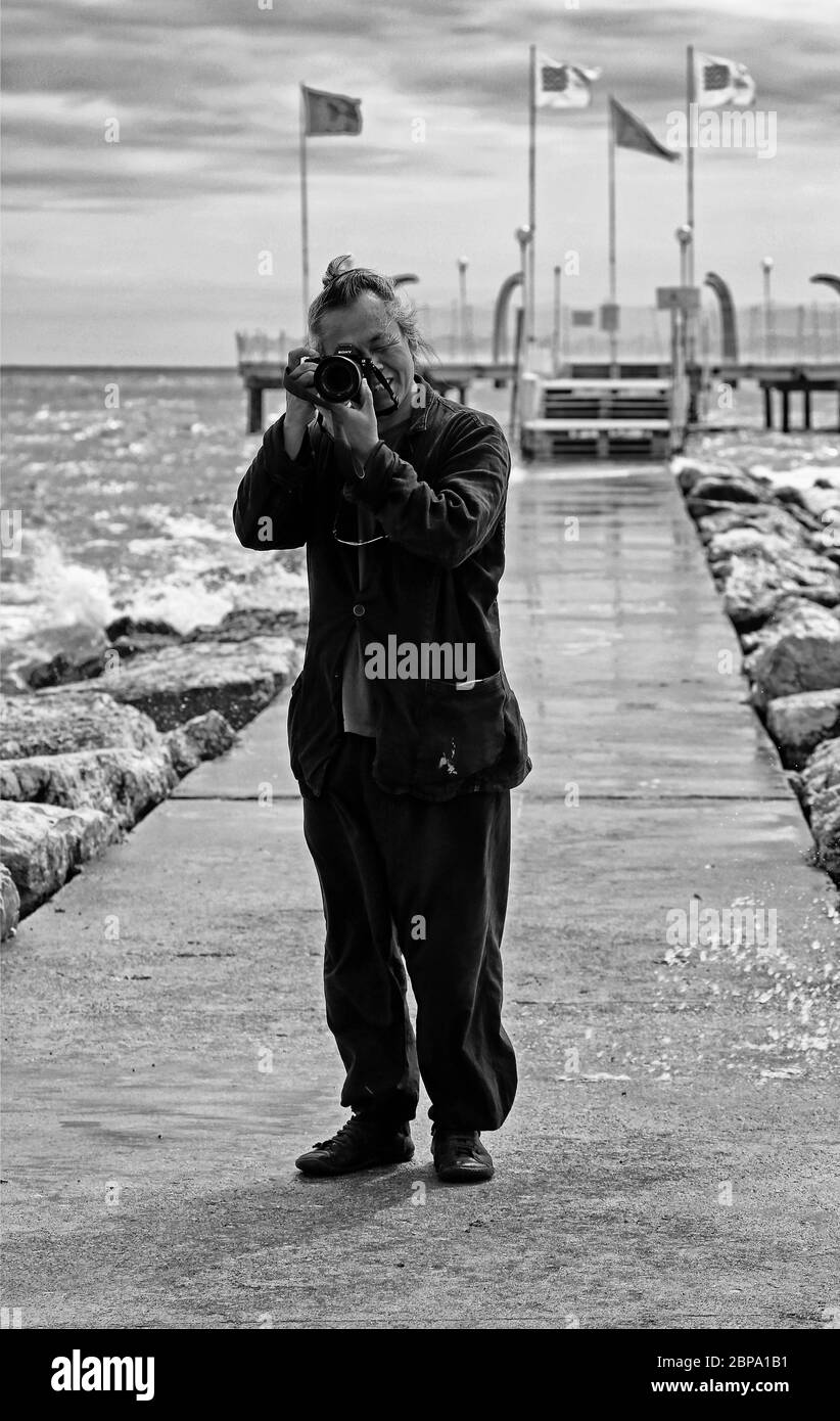 VENEDIG, ITALIEN - 28. AUGUST: Kim Ki-duk ist am 2. Tag des 71. Internationalen Filmfestivals von Venedig am 28. August 2014 in Venedig zu sehen Stockfoto