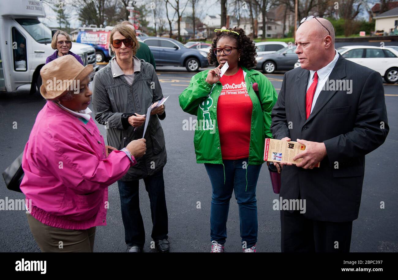 2015 Ferguson Kommunalwahl in Ferguson Missouri USA Stockfoto