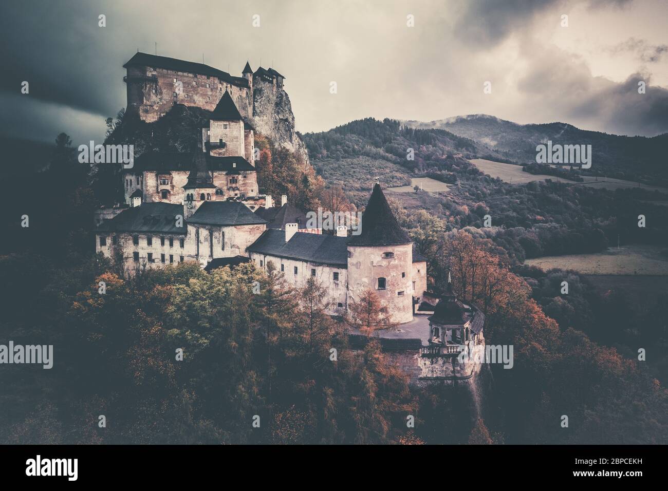 Orava Schloss mystischen Morgen, Slowakei, Europa Stockfoto
