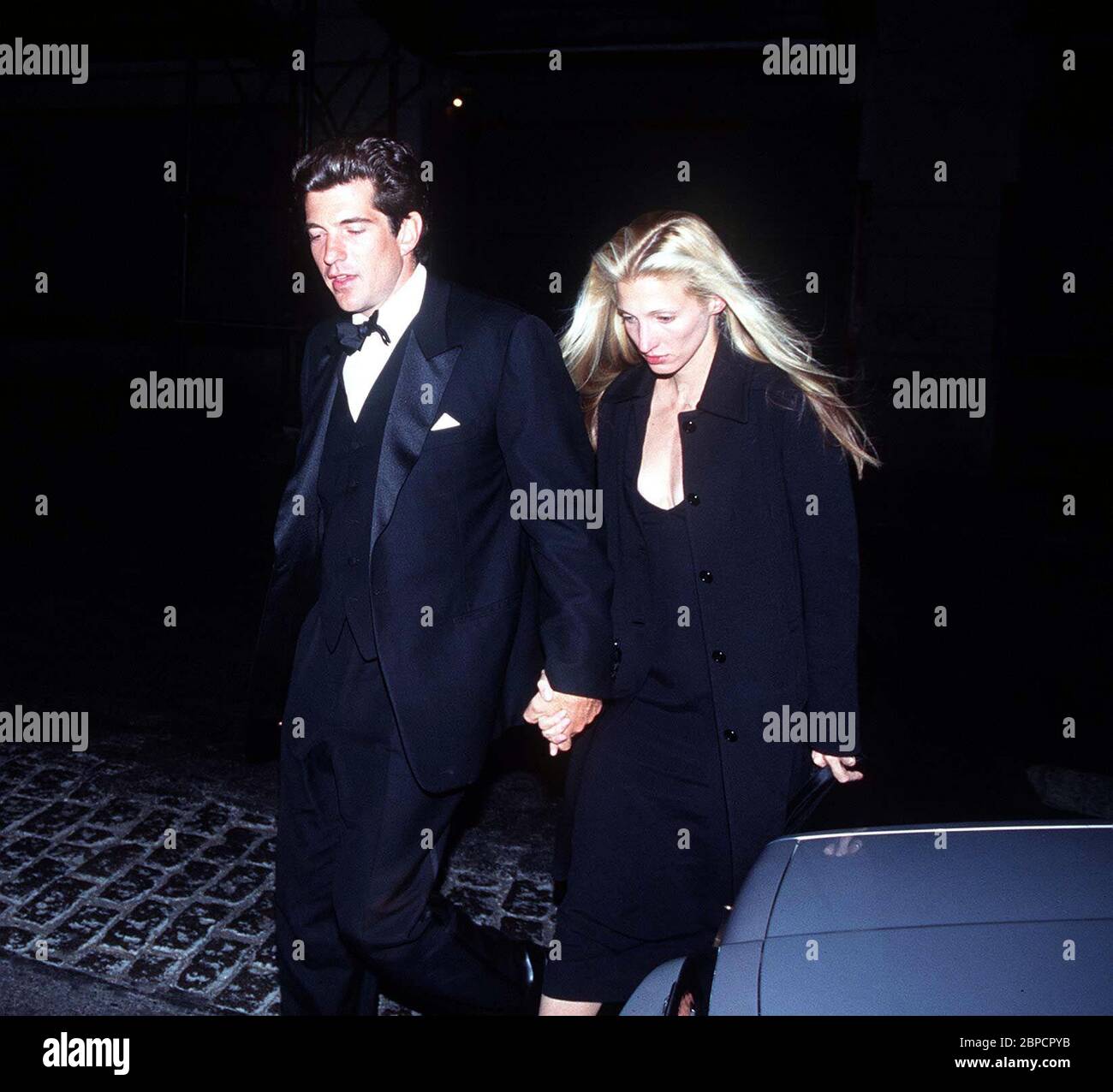 John F. Kennedy Jr und Carolyn Bessette-Kennedy bei der 30-jährigen Jubiläums-Gala des Whitney Museums 11-4-1996 Quelle: John Barrett/Photolink/MediaPunch Stockfoto