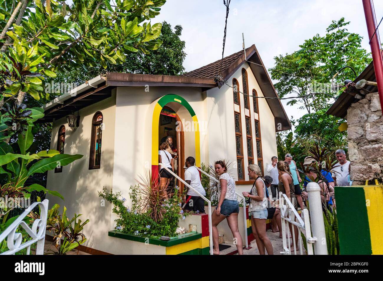 Nine Mile, Jamaika 07. JANUAR 2017: Bob Marley Mausoleum Gebäude, wo er begraben ist. Bob Marley Mausoleum-Komplex. Stockfoto