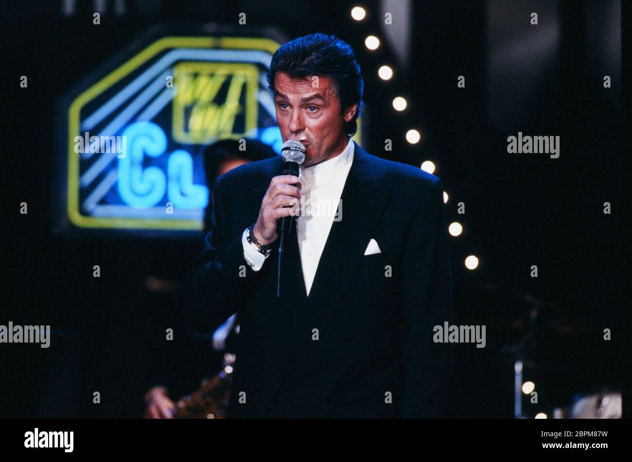 Alain Delon beim WWF Club - 09.10.1987 - der französische Schauspieler Alain Delon // WWF Club // 09.10.1987 Stockfoto