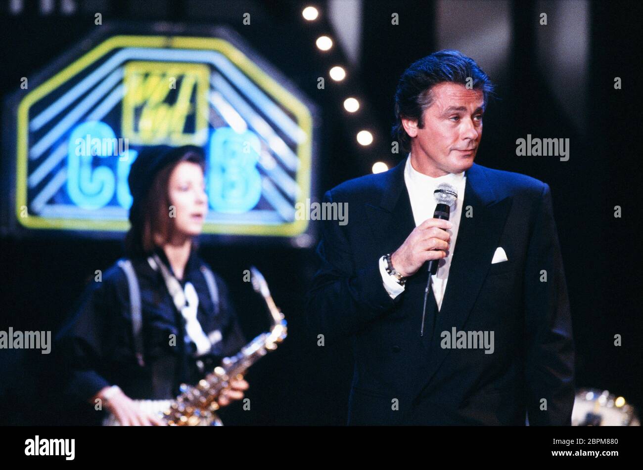 Alain Delon beim WWF Club - 09.10.1987 - der französische Schauspieler Alain Delon // WWF Club // 09.10.1987 Stockfoto