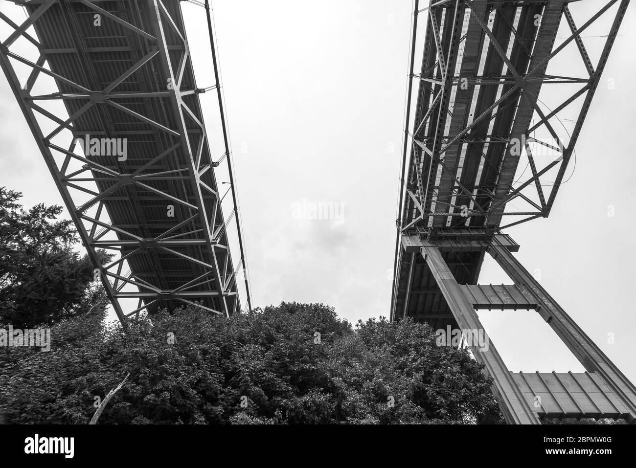 Szene der Narrows Stahlbrücke in Tacoma, Washington, USA.. Stockfoto