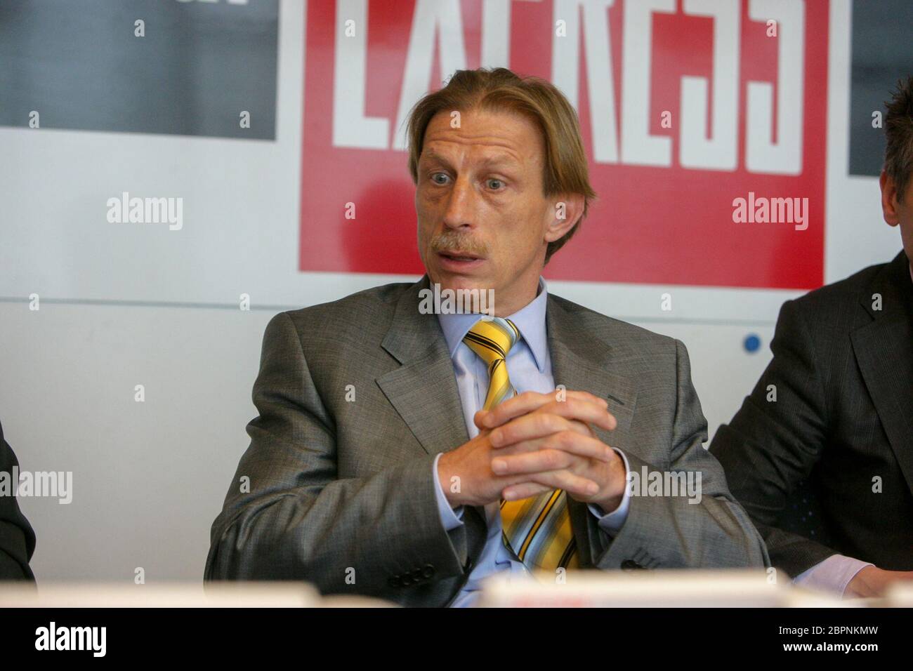 Christoph Daum Interview - der deutsche Fußballtrainer Christoph Paul Daum Stockfoto Christoph Daum Interview - der deutsche Fußballtrainer Christoph Paul Daum Stockfoto
