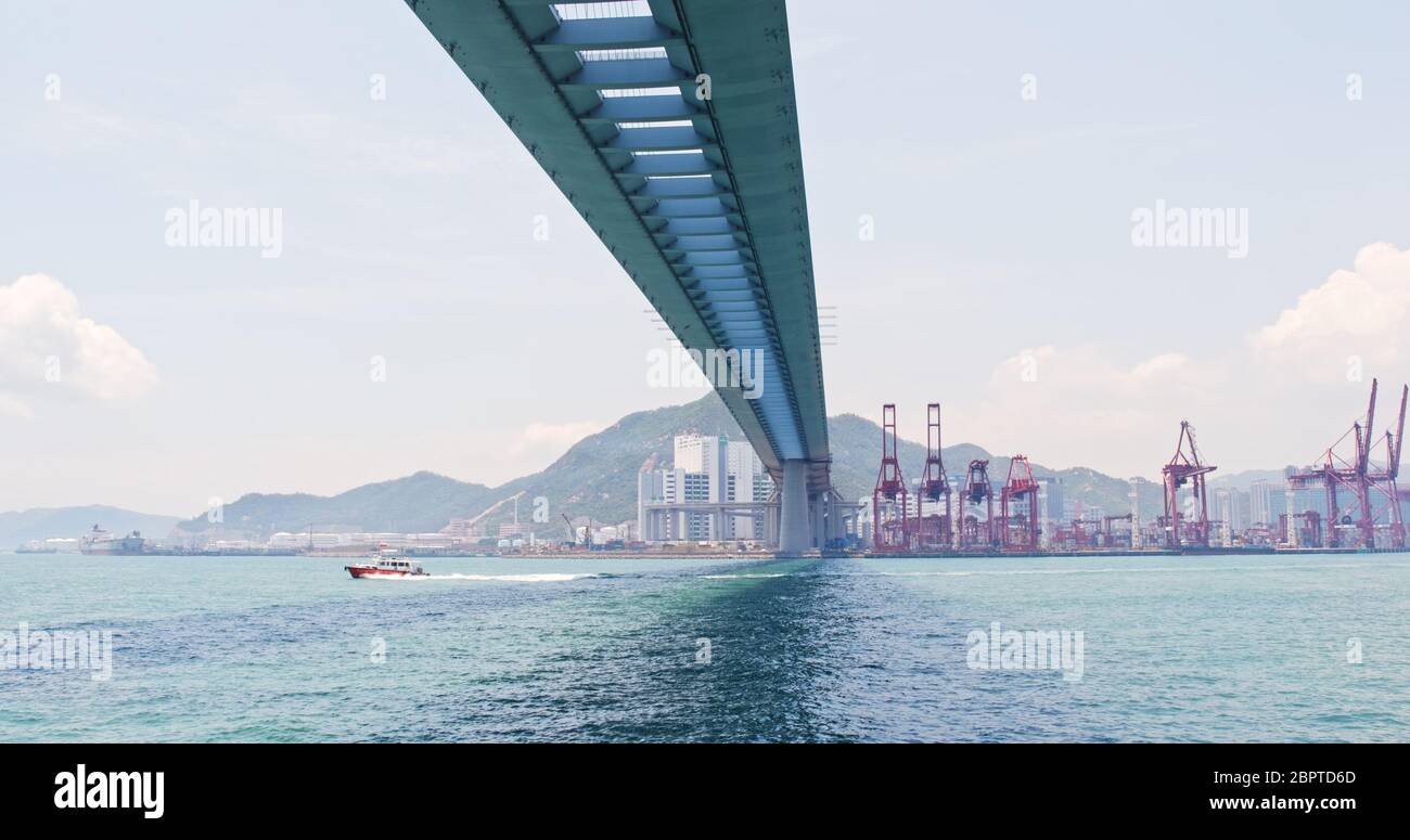 Kwai Tsing, Hongkong 02. Mai 2018:- Hongkong Kwai Tsing Container Terminals und Steinschneidbrücke Stockfoto
