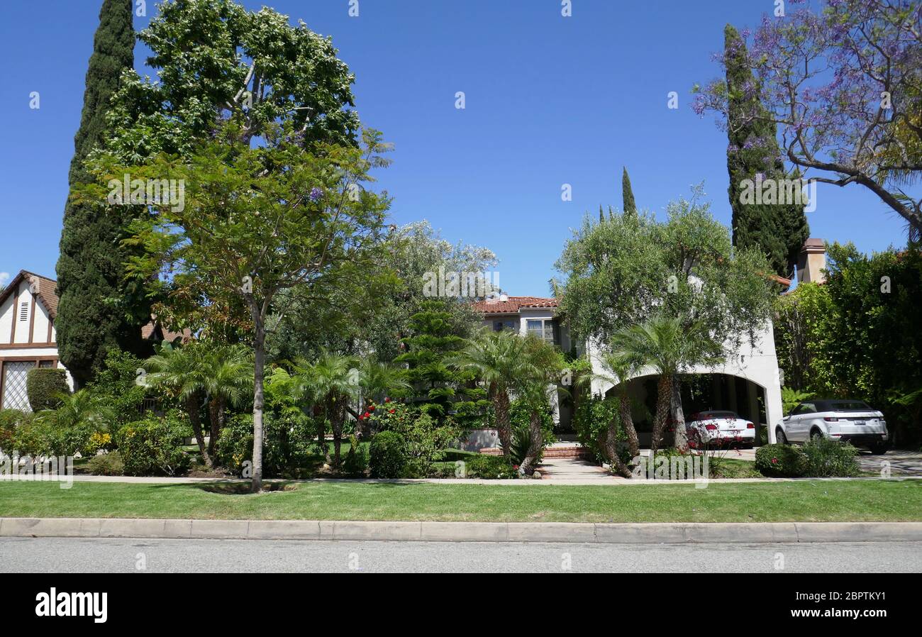 Beverly Hills, Kalifornien, USA 19. Mai 2020 EIN allgemeiner Blick auf die Atmosphäre von Jean Harlow und Rita Hayworth's ehemaligem Zuhause in 512 N. Palm Drive in am 19. Mai 2020 in Beverly Hills, Kalifornien, USA. Foto von Barry King/Alamy Stock Photo Stockfoto