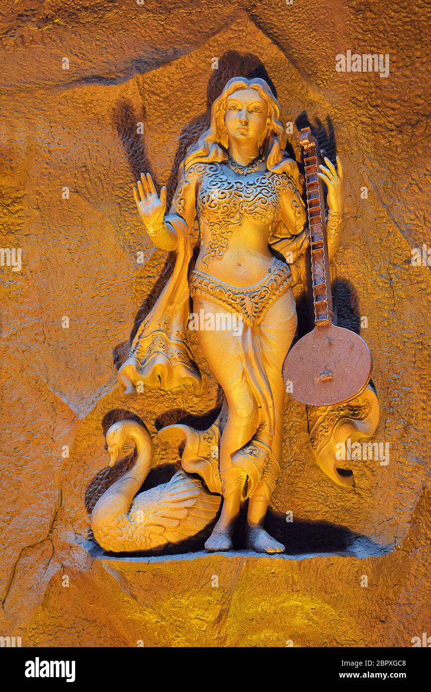 Statue Der Indischen Göttin Maa Saraswati, Guwahati, Assam, Indien Stockfoto