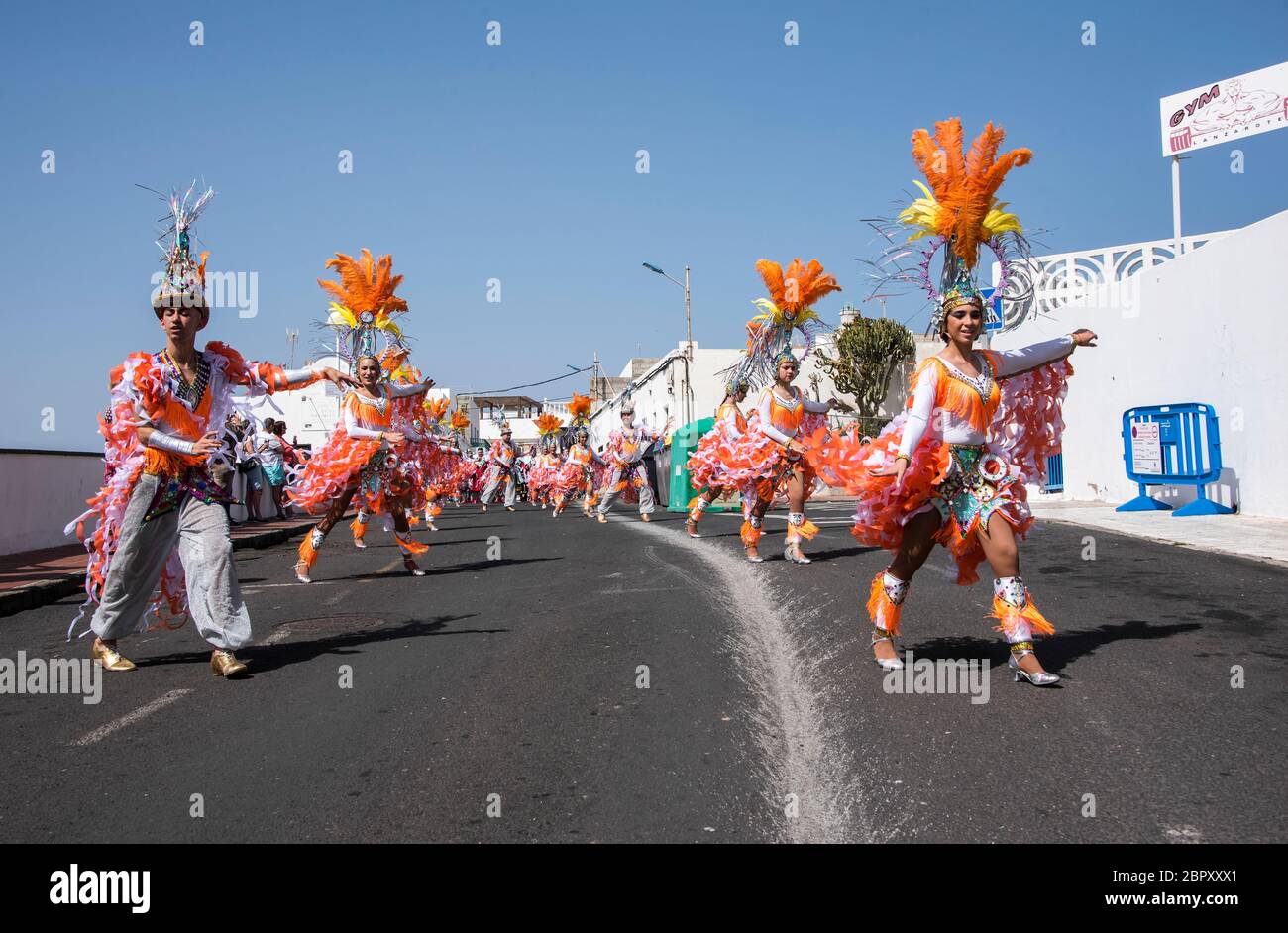 Teilnehmer am jährlichen Karneval in Puerto Del Carmen, Lanzarote, Kanarische Inseln Stockfoto