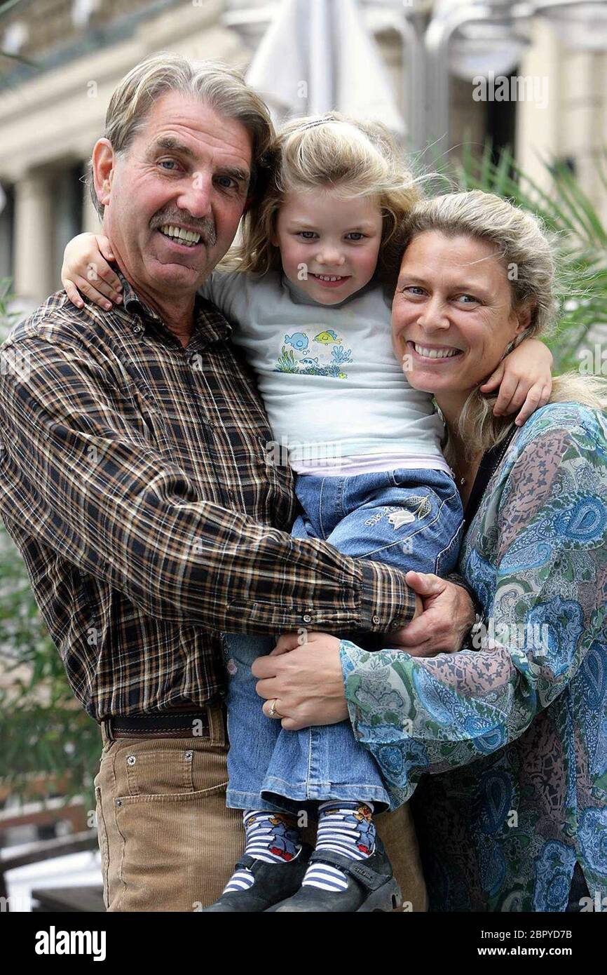 Familie Schütten Peter Schütten (Bläck Fööss) mit seiner Frau Claudia