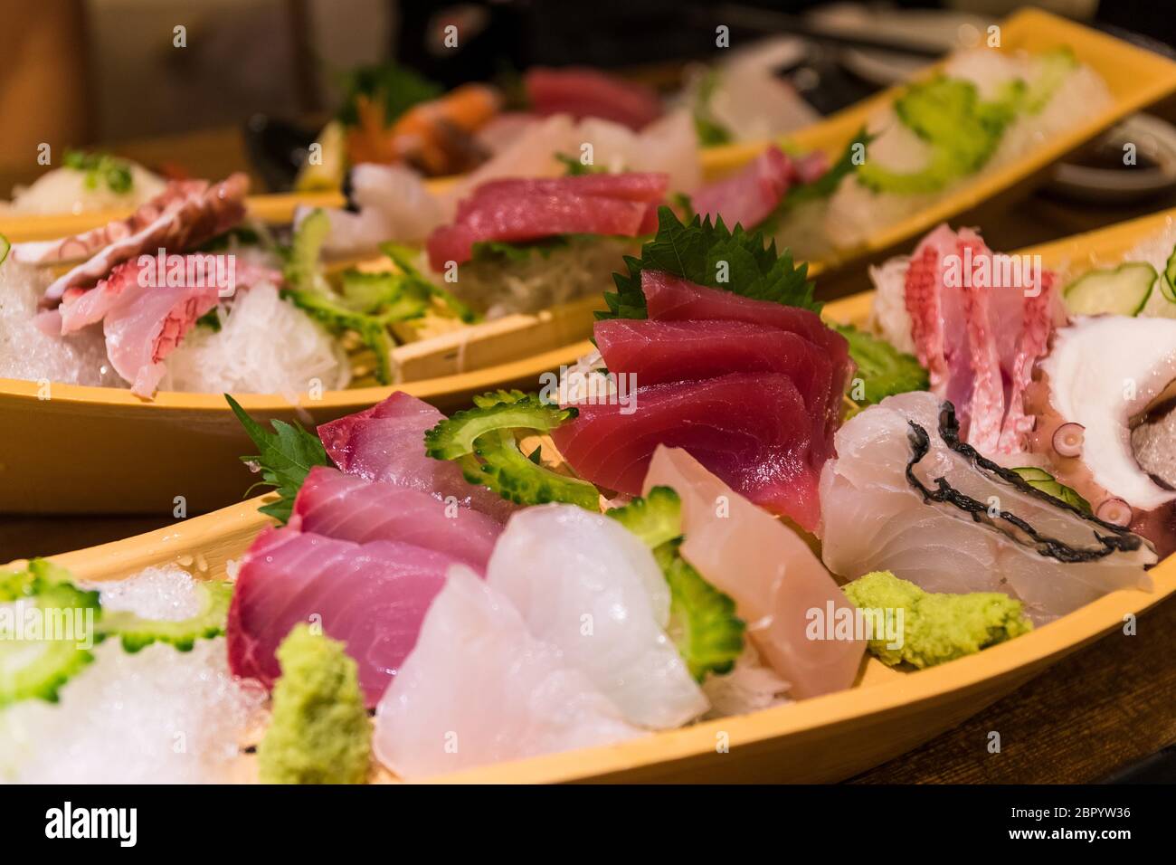 Japanischer Sashimi im Restaurant Stockfoto