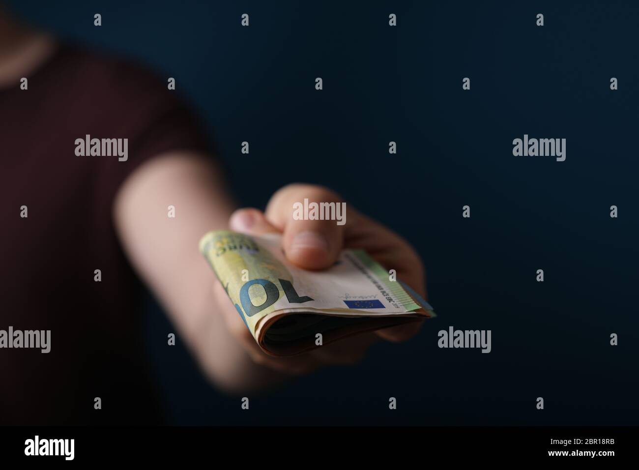 Geld in der Hand Euro Banknote Stockfoto