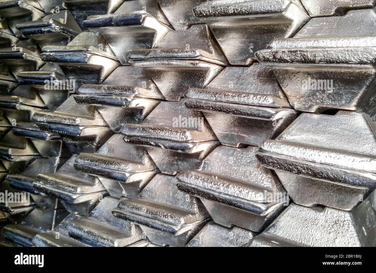 Aluminium Barren. Transport von Aluminium für den Export. Stockfoto