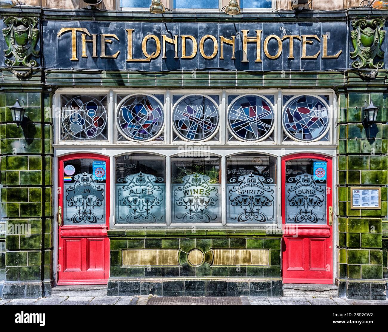 The London Hotel - Public House - 2 Terminus Terrace, Southampton, Hampshire, England, Großbritannien Stockfoto