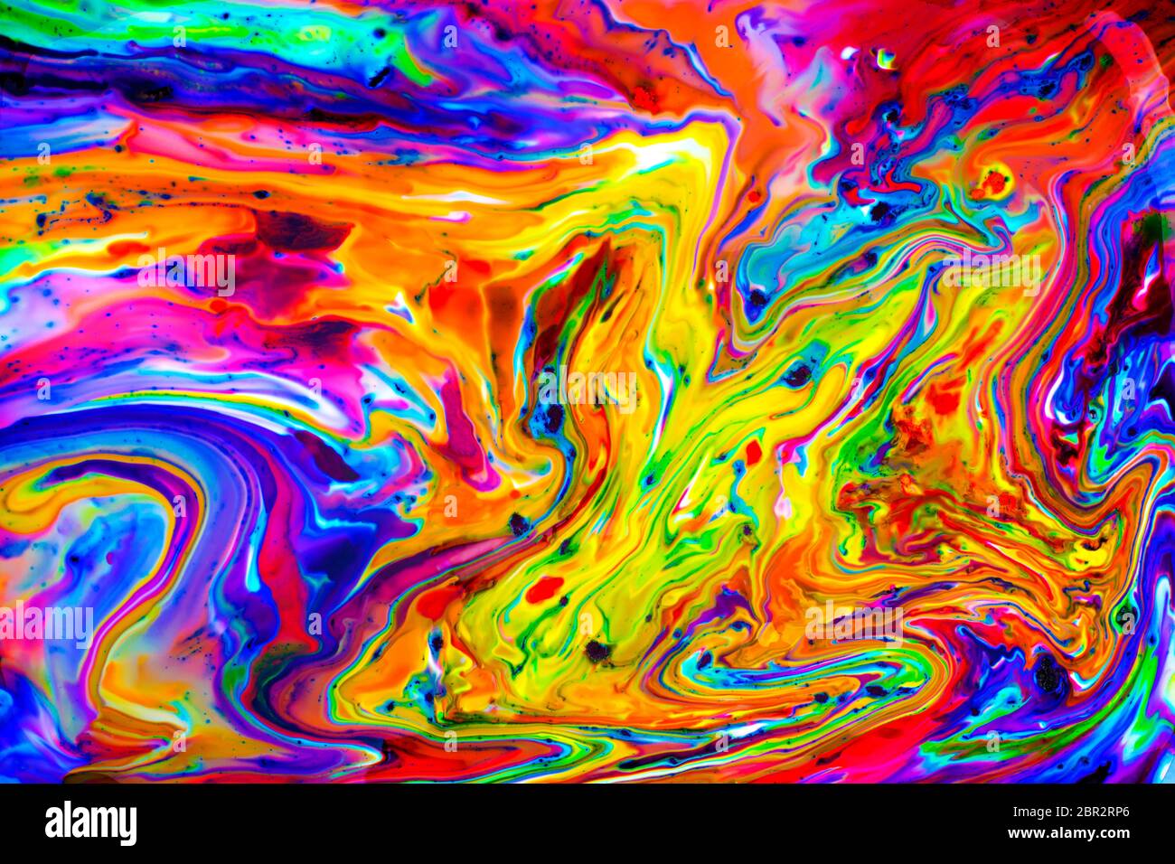 Farbenfrohe abstrakte Acrylmalerei. Natürliche dynamische Mischung aus Öl Farbpigmente Fluid Flow Hintergrund. Stockfoto