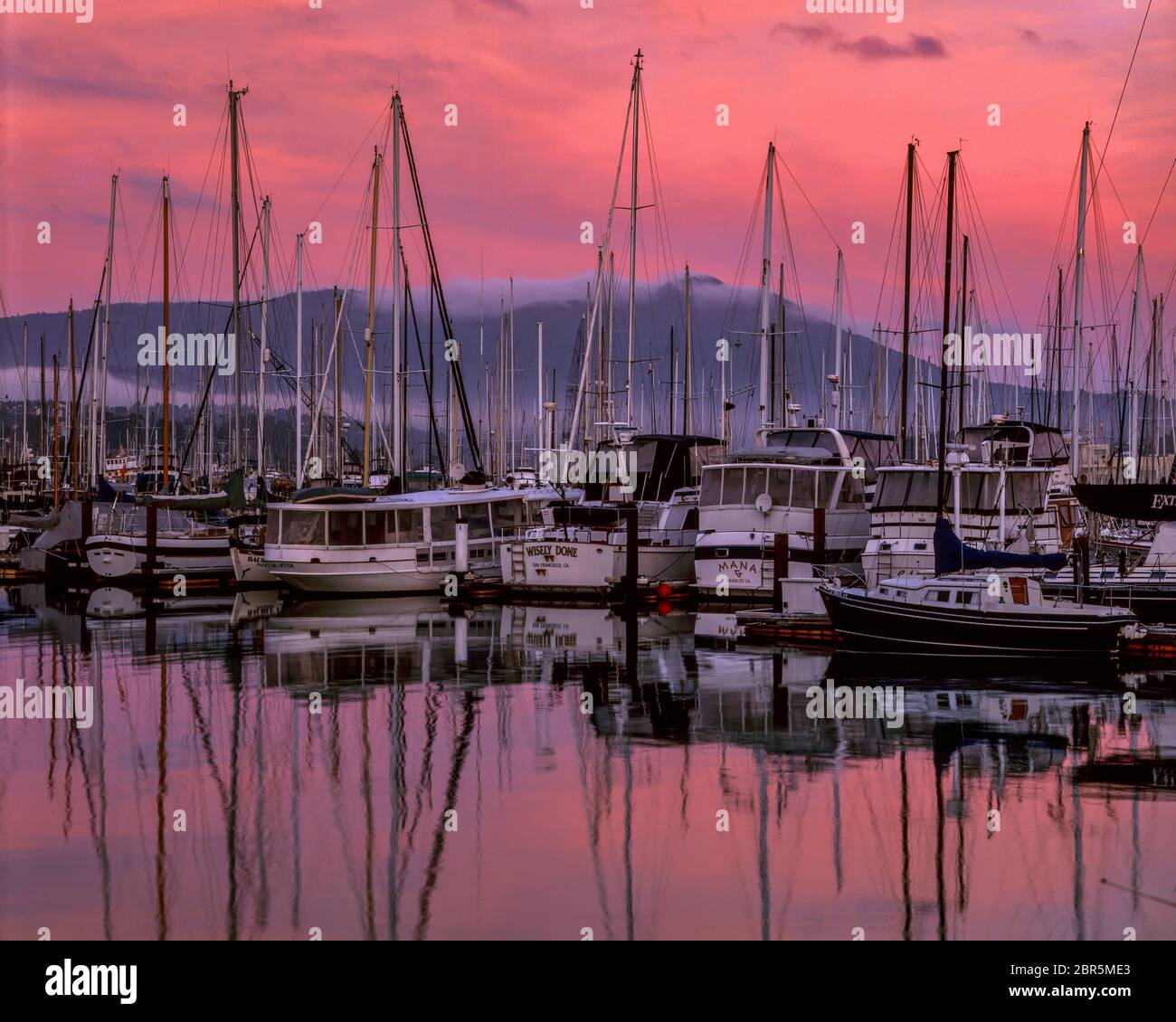 Dawn, Sausalito Harbor, Mount Tamalpais, Marin County, Kalifornien Stockfoto