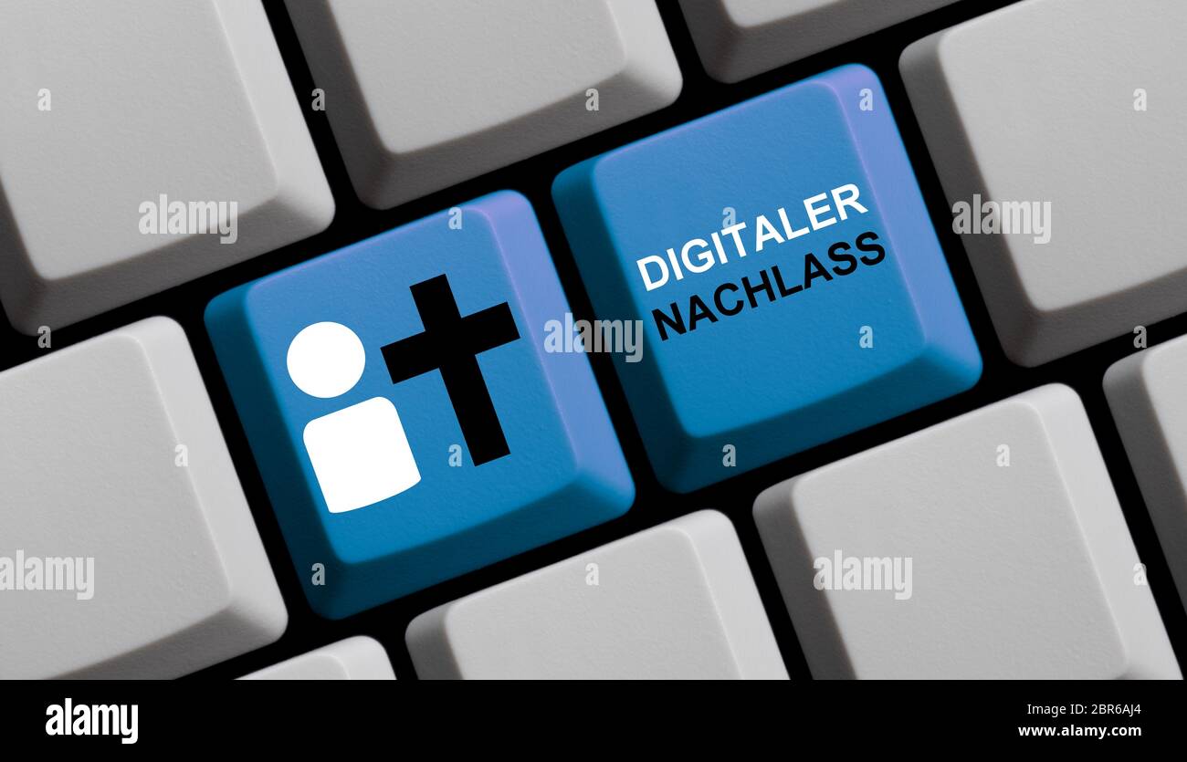 Digitales Testament in deutscher Sprache - Person-Symbol und Kreuz auf blauer Computertastatur Stockfoto