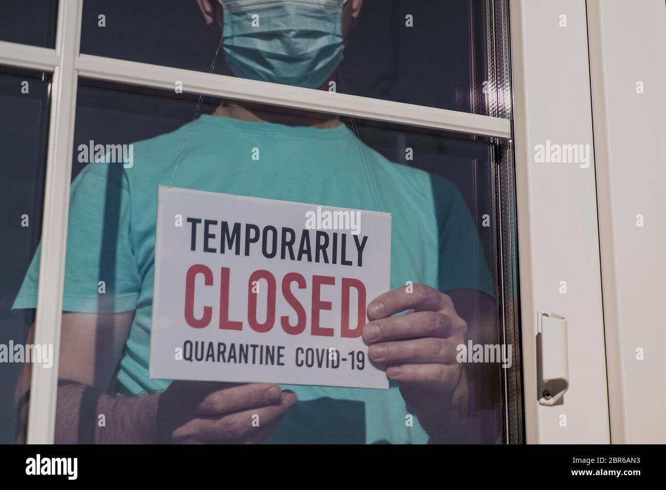 Restaurant und Geschäfte wegen des Coronavirus geschlossen Stockfoto