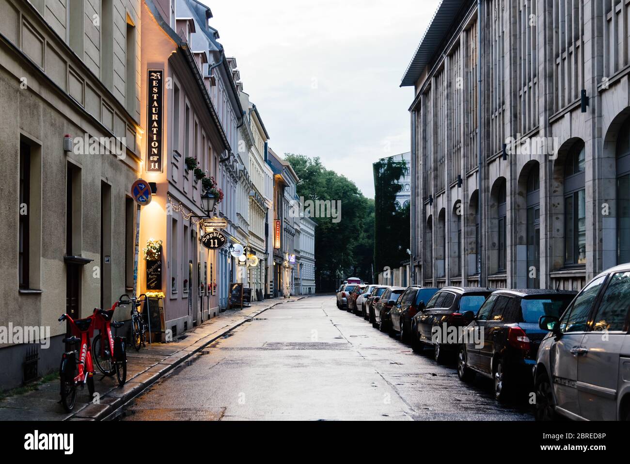 Berlin, Deutschland - 29. Juli 2019: Straßenansicht im Scheunenviertel, in Berlin Mitte. Es ist eines der ältesten und charismatischsten Viertel Berlins Stockfoto