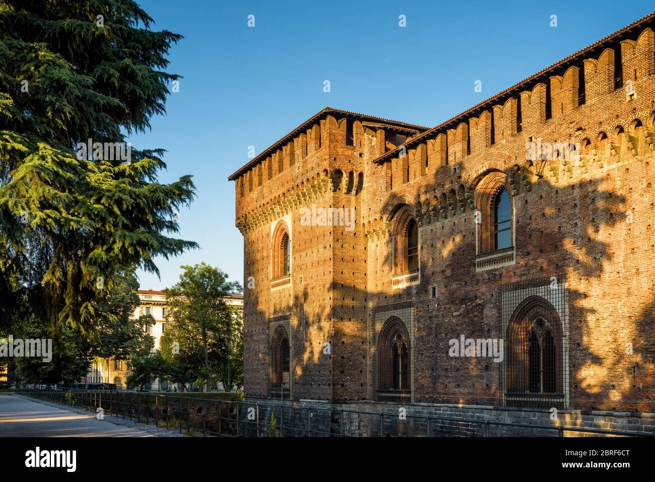 Sforza Castel (Castello Sforzesco) in Mailand, Italien. Diese Burg wurde im 15. Jahrhundert von Francesco Sforza, Herzog von Mailand, erbaut. Stockfoto