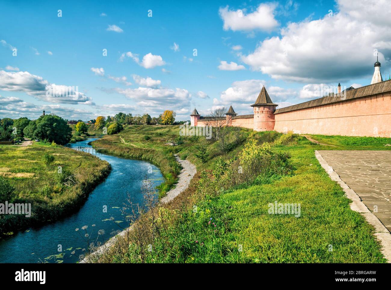 Panorama der antiken Stadt Susdal, Russland. Kloster St. Euthymius. Susdal ist der Ort des Goldenen Rings Russlands. Stockfoto