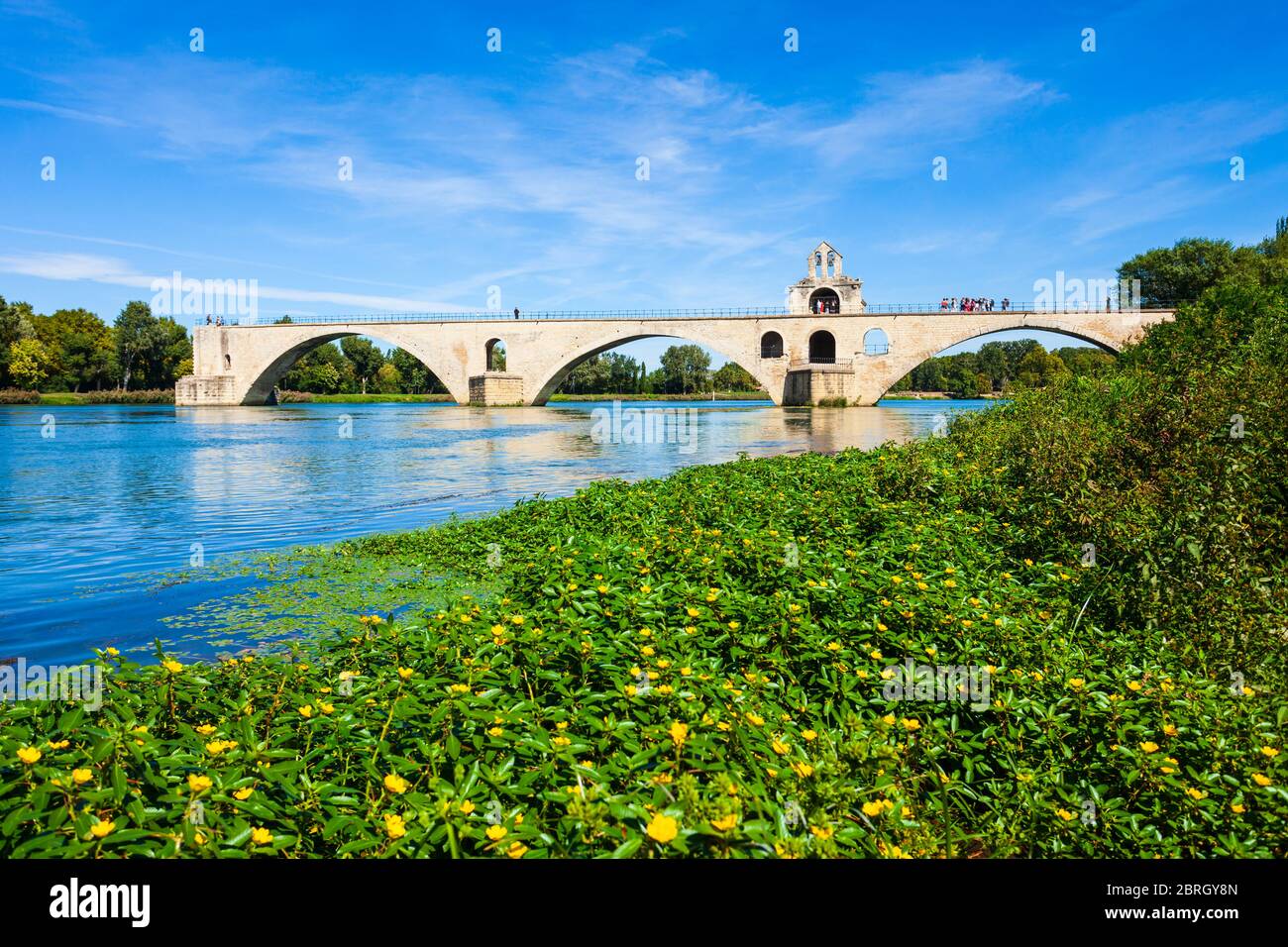 Pont Saint Benezet ist eine berühmte mittelalterliche Brücke in Avignon Stadt im südlichen Frankreich Stockfoto