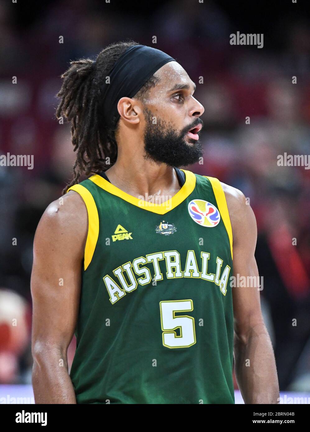 Patty Mills (Australien) nach der Beseitigung durch Spanien. Basketball-Weltmeisterschaft China 2019, Halbfinale Stockfoto