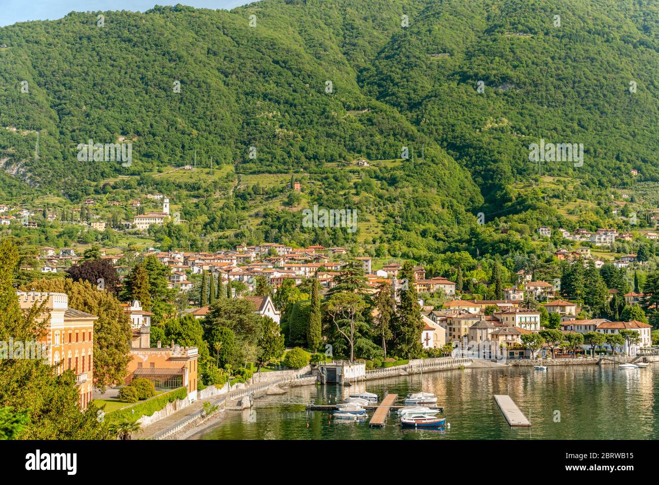 Blick auf Lenno am Comer See, Lombardei, Italien Stockfoto
