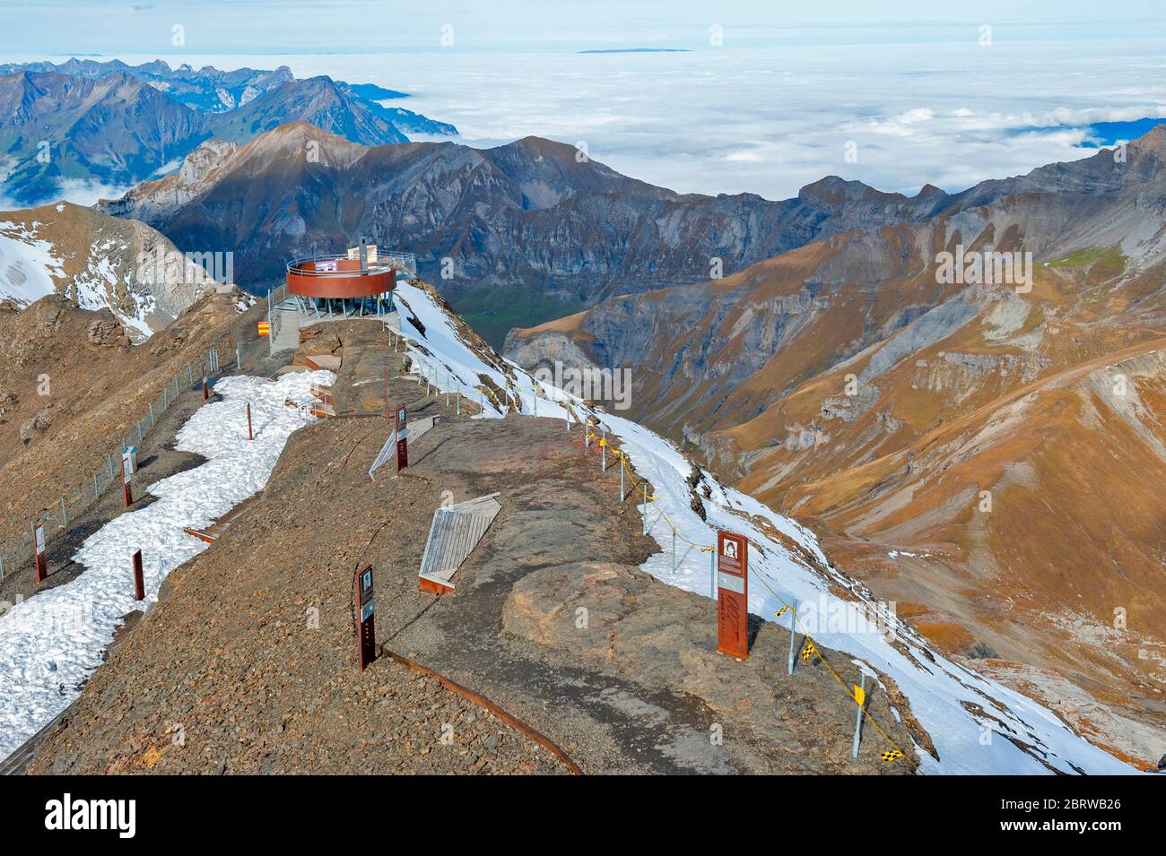 Outdoor-Ausstellung des Walk of Fame 007 im Piz Gloria auf dem Gipfel des Schilthorn, der Bond-Filmlocation in der Schweiz Stockfoto